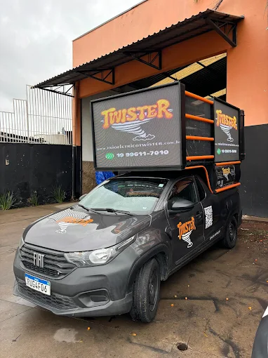 Trio elétrico Twister