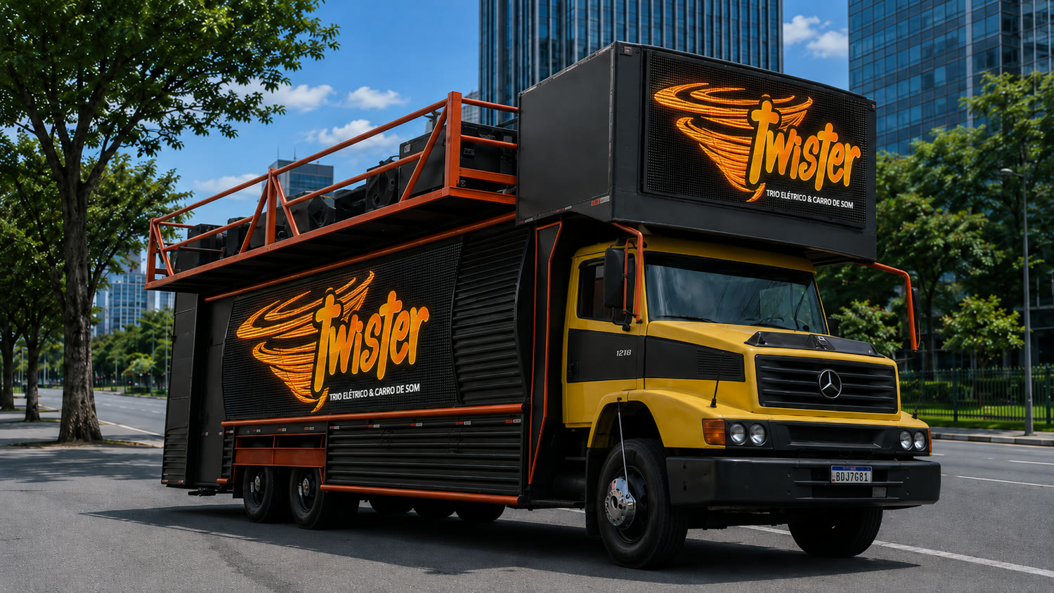 Trio Elétrico Truck MB 1218 - Trio Elétrico Twister
